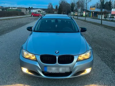 Gebraucht BMW 320 177 PS (130 kW) 2009 Andere farben Kombi