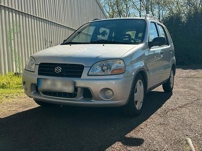 Second-hand Suzuki Ignis 80 CP (58 kW) 2000 Gri Hatchback