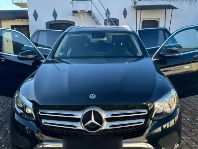 Gebraucht Mercedes GLC250 204 PS (150 kW) 2018 Schwarz SUV