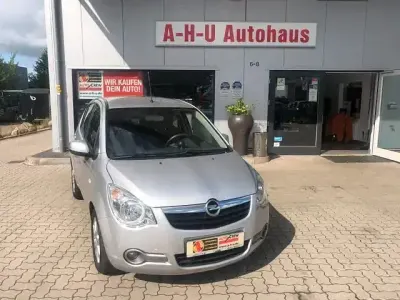 Gebraucht Opel Agila Edition 86 PS (63 kW) 2008 Andere Kleinwagen