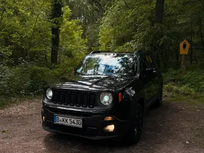 Gebraucht Jeep Renegade 143 PS (105 kW) 2017 Schwarz SUV