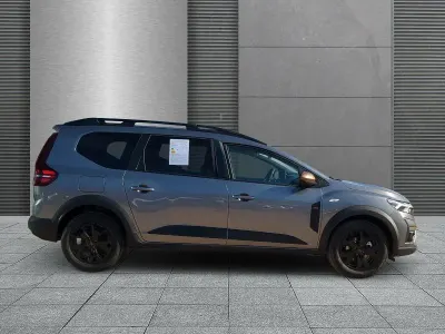 Neu Dacia Jogger Extreme 141 PS (103 kW) 2025 Dolomitgrau Van / Kleinbus