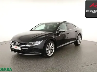 Usata VW Arteon R-line 190 CV (139 kW) 2023 Nero Berlina