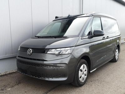 Gebraucht VW T7 Beach 150 PS (110 kW) 2024 Indiumgrau metallic dach schwarz Van