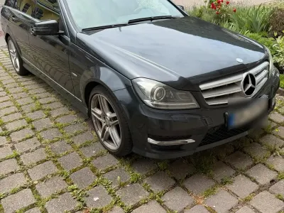 Gebraucht Mercedes C300 AMG 231 PS (169 kW) 2011 Schwarz Kombi