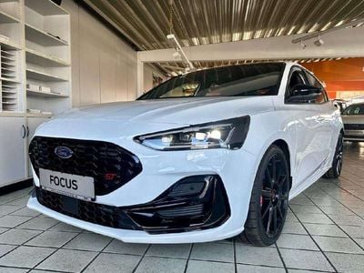Usata Ford Focus ST 280 CV (205 kW) 2024 Bianco Berlina