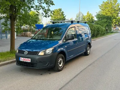 Second-hand VW Caddy 102 CP (75 kW) 2014 Albastru Monovolum