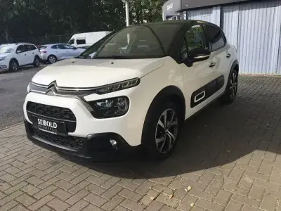 Gebraucht Citroën C3 Shine 110 PS (80 kW) 2024 Weiß Limousine