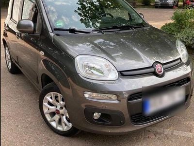 Gebraucht Fiat Panda Lounge 69 PS (50 kW) 2017 Grau Kleinwagen