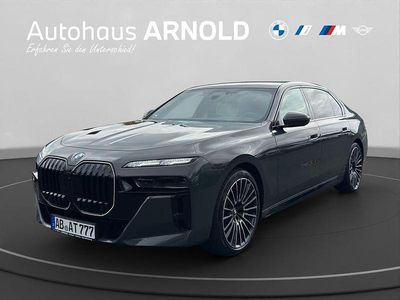 Gebraucht BMW 740 M Sport 286 PS (210 kW) 2025 Bmw individual dravitgrau meta Limousine