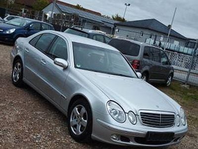 Mercedes E240