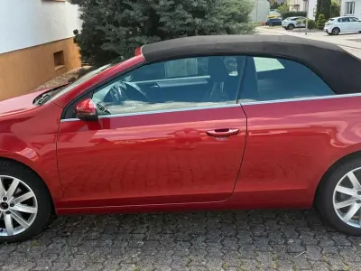 Gebraucht VW Golf Cabriolet 105 PS (77 kW) 2012 Rot Cabrio