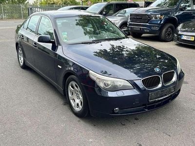 BMW 523