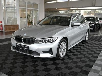 Gebraucht BMW 318 Advantage 150 PS (110 kW) 2021 Silber Limousine