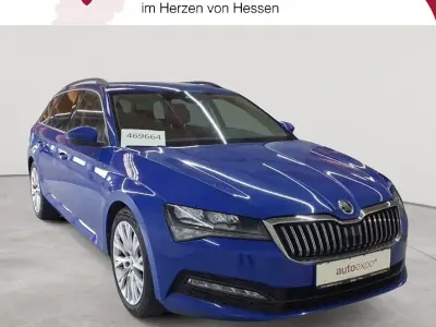 Gebraucht Skoda Superb Ambition 200 PS (147 kW) 2021 Blau Kombi