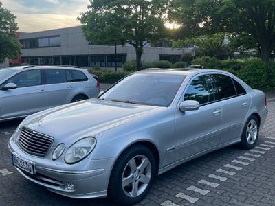 Mercedes E240