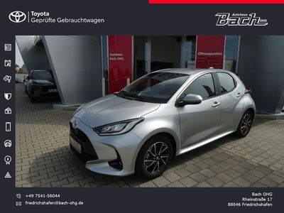 gebraucht Toyota Yaris Hybrid 1.5-l-VVT-iE Hybrid Team D mit Comfort-Paket