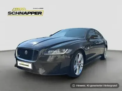 Gebraucht Jaguar XF R-Sport 301 PS (221 kW) 2019 Schwarz Limousine