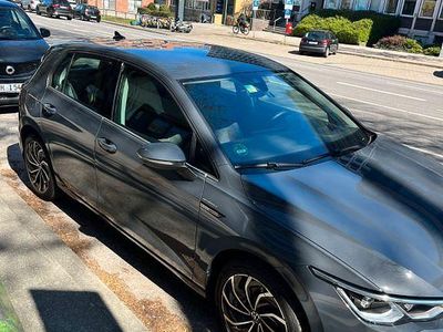 Gebraucht VW Golf VII 150 PS (110 kW) 2021 Kleinwagen