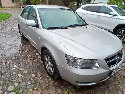 Gebraucht Hyundai Sonata 162 PS (119 kW) 2006 Silber Limousine