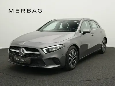 Używany Mercedes A160 Style 109 KM (80 kW) 2020 Szary Sedan/Limuzyna