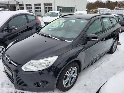 Schwarz Gebraucht 2013 Ford Focus Champions Edition Kombi | 5.590 € (Fairer Preis)