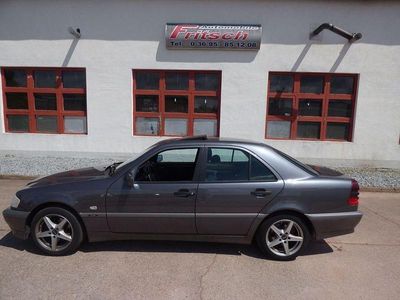 Mercedes C200