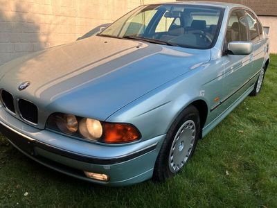 Gebraucht BMW 520 150 PS (110 kW) 1996 Silber Limousine