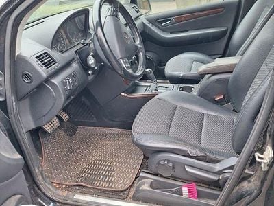 Gebraucht Mercedes A180 Elegance 116 PS (85 kW) 2009 Braun Van / Kleinbus