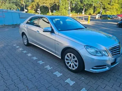 Gebraucht Mercedes E220 170 PS (125 kW) 2011 Limousine