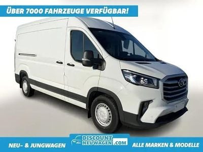 Maxus V90