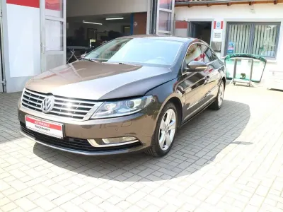 Gebraucht VW CC Sportline 140 PS (102 kW) 2012 Braun Limousine