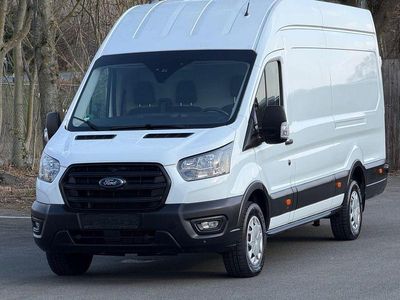 Gebraucht Ford Transit Trend 170 PS (125 kW) 2022 Weiß Limousine
