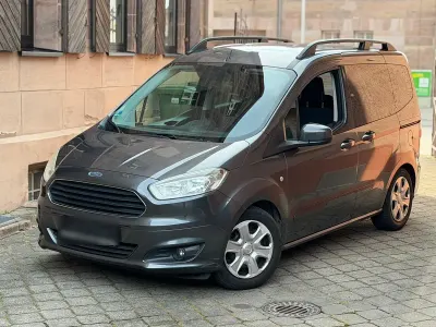 Gebraucht Ford Tourneo Courier 101 PS (74 kW) 2015 Grau Van / Kleinbus