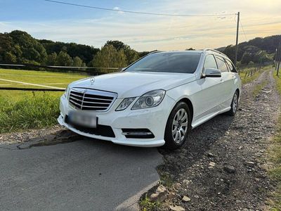 Mercedes E220