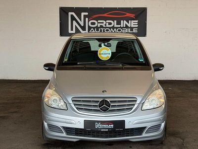 Gebraucht Mercedes B180 109 PS (80 kW) 2007 Silber Van / Kleinbus