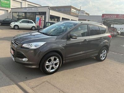 Gebraucht Ford Kuga Individual 179 PS (131 kW) 2015 Grau SUV