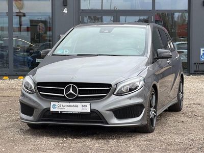 Gebraucht Mercedes B200 AMG line 136 PS (100 kW) 2016 Grau Van / Kleinbus
