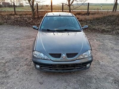 Gebraucht Renault Mégane II Expression 95 PS (69 kW) 2002 Grau Limousine