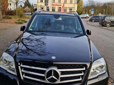 Gebraucht Mercedes GLK250 204 PS (150 kW) 2011 Schwarz SUV