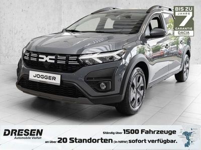Grau Gebraucht 2024 Dacia Jogger Extreme Van / Kleinbus | 21.990 € (Fairer Preis)