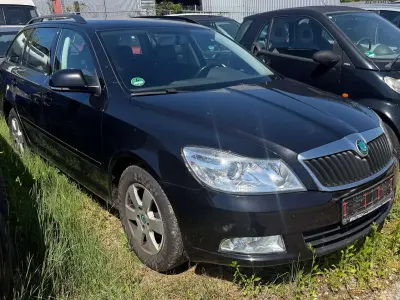 Gebraucht Skoda Octavia Classic 105 PS (77 kW) 2011 Schwarz Kombi