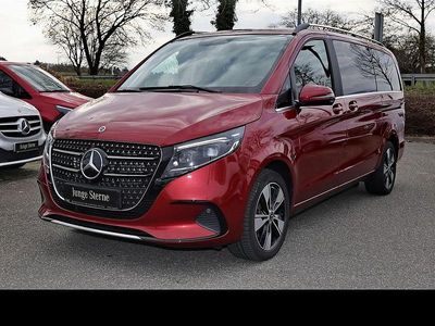 Gebraucht Mercedes V250 Avantgarde 190 PS (139 kW) 2025 Hyazinthrot metallic Van / Kleinbus