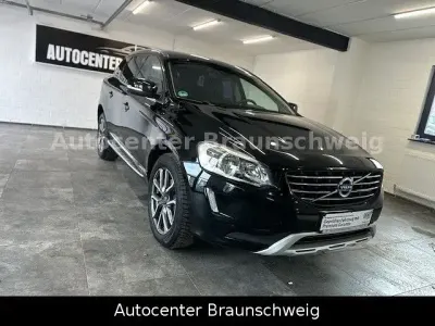 Gebraucht Volvo XC60 Summum 220 PS (161 kW) 2015 Schwarz SUV