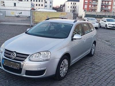 Usata VW Golf VI Comfortline 122 CV (89 kW) 2009 Argento Utilitaria