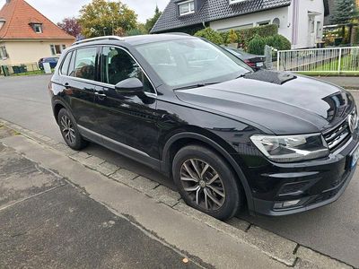 Schwarz Gebraucht 2019 VW Tiguan Comfortline SUV | 15.400 € (Fairer Preis)