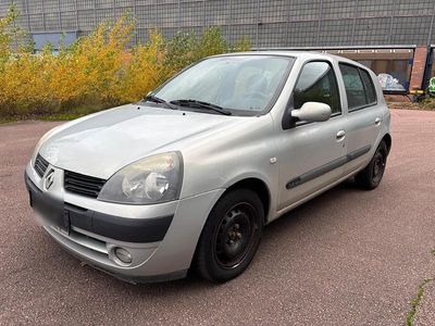 Renault Clio II
