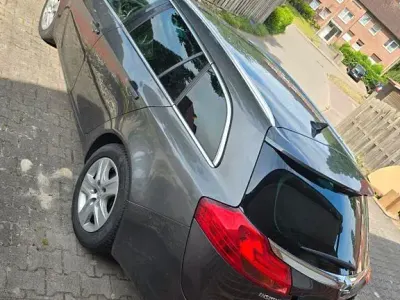 Gebraucht Opel Insignia 160 PS (117 kW) 2010 Grau Limousine
