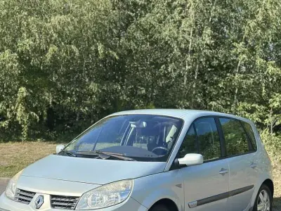 Gebraucht Renault Mégane II Dynamique 135 PS (99 kW) 2005 Limousine