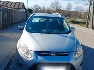 Używany Ford C-MAX 116 KM (85 kW) 2011 Srebrny Minivan